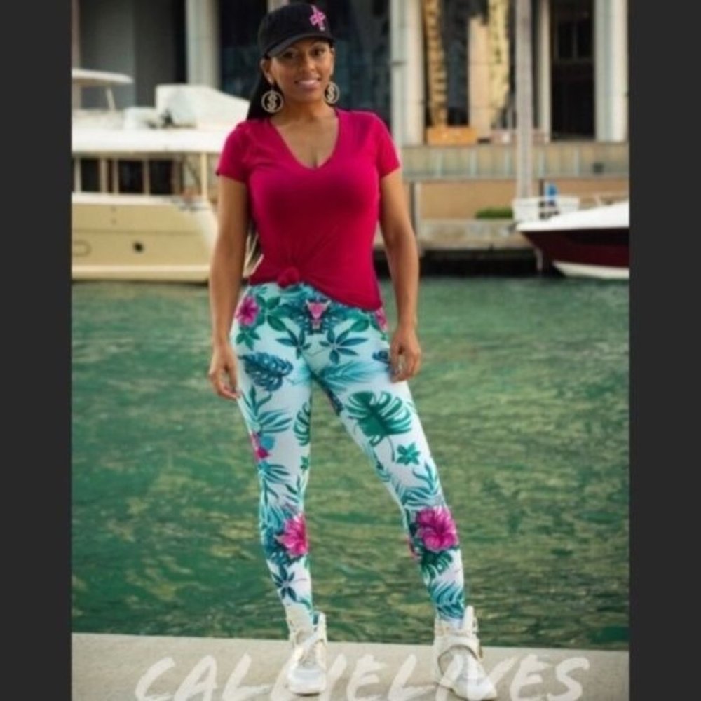 Callie 3D Paradisio: Leggings Floral Plant Graphic Navy & Mint - Picture 2 of 9